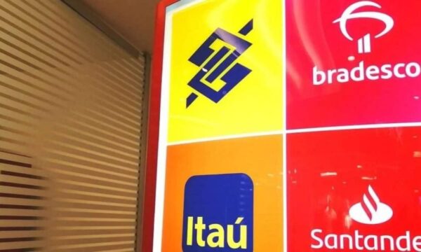 Bancários fazem greve de 24 horas nesta quinta-feira (20); veja os imp