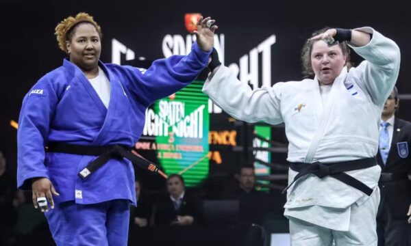 Raz Hershko vence Bia Souza no Spaten Fight Night 3 e quebra sequência de derrotas