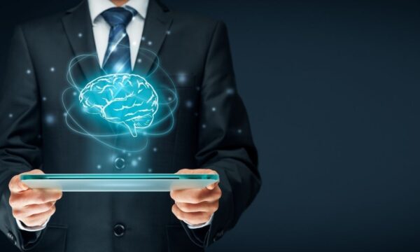 Demanda por profissionais com domínio de inteligência artificial quase
