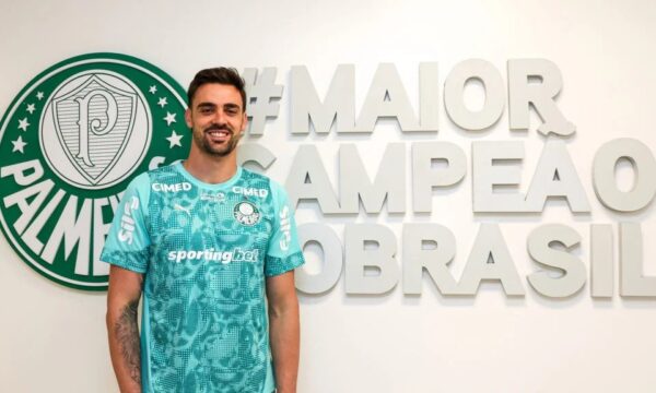 Quem é Bruno Bertinato, novo goleiro do Palmeiras que passou sete anos