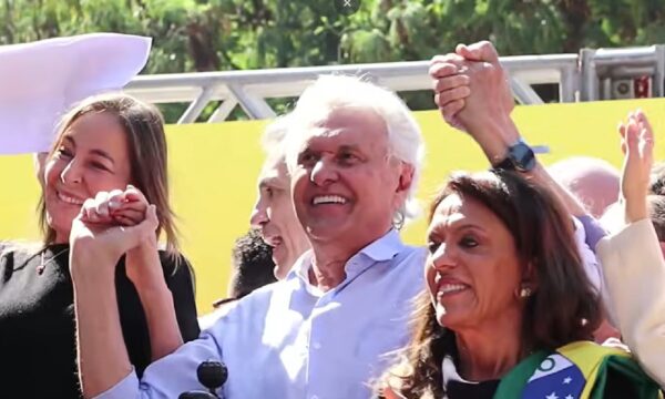 Investimento em logística e redução do custo de energia: o plano econômico de Caiado