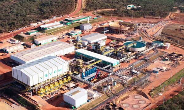 Governo é contra a exploração de terras raras em Goiás por empresa americana e avalia como rever negócio