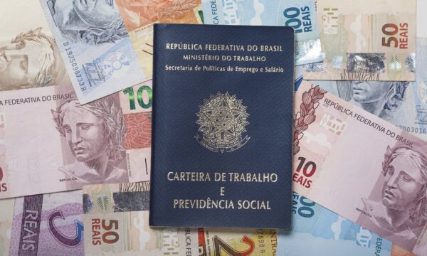 No Brasil, o aumento da produtividade levou ao aumento da renda, diz relatório