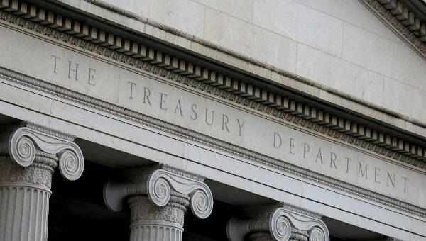 EUA: Recompra de títulos do Tesouro ‘trata sintomas, mas não resolve o problema’, avaliam UBS e JP Morgan