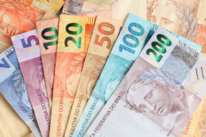 Dividendos de até 10,4%: Empiricus troca Cyrela por Direcional em cart