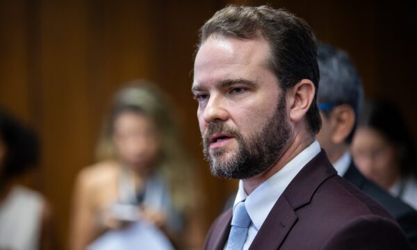 ‘Combate a privilégios no Judiciário e MP está na nossa agenda’, diz Durigan