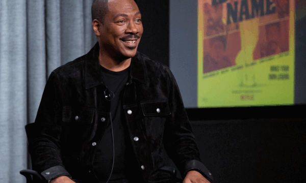 Eddie Murphy planeja retorno à TV após mais de 25 anos, diz site