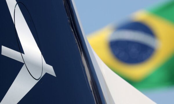 Embraer (EMBJ;EMBJ3) não atingiu o teto: Itaú BBA eleva preço-alvo e vê espaço para mais