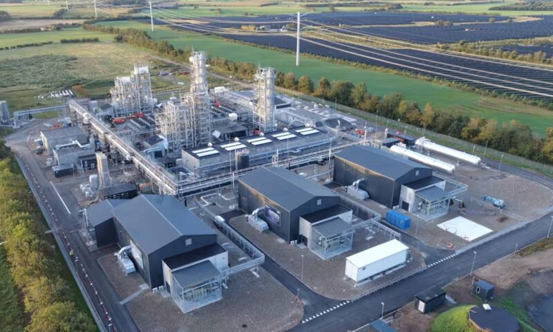 Mitsui inaugura fábrica de metanol sintético para uso veicular na Dinamarca
