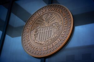 Agenda: Ata do Fomc detalha manutenção de juros norte-americanos; veja