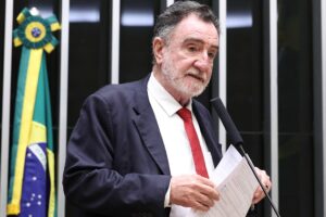 Executiva Nacional da Rede-Psol anula decisão do diretório de MG e anuncia apoio a Patrus (PT)