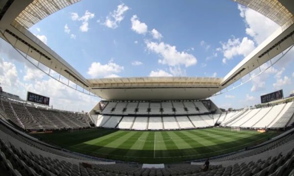 Corinthians é condenado a pagar cerca de R$ 3 milhões a ex-jogador forçado a se aposentar por lesão