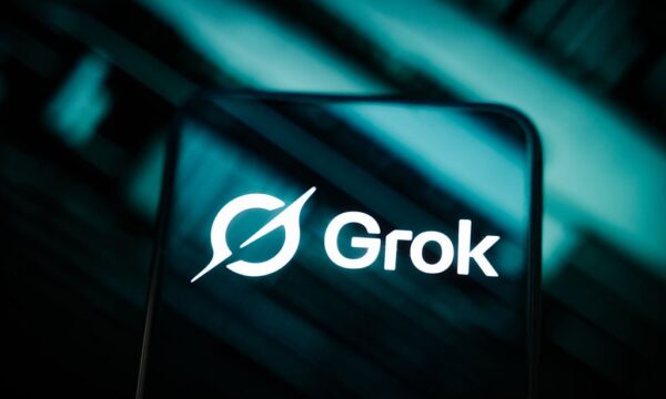 Você conhece o verdadeiro potencial do Grok? Veja como usar a IA no trabalho