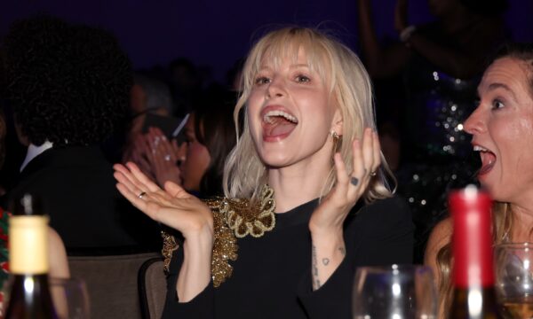 Power Snatch: banda de Hayley Williams lança segundo EP de 2026