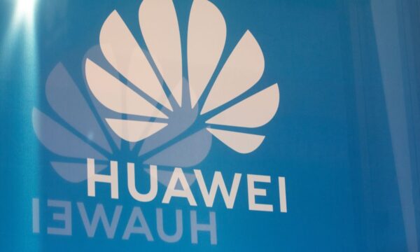 Lucro da Huawei cai 36% enquanto empresa investe pesado em chips própr