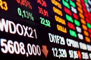 Hapvida (HAPV3) despenca pela 2ª semana consecutiva; veja os destaques