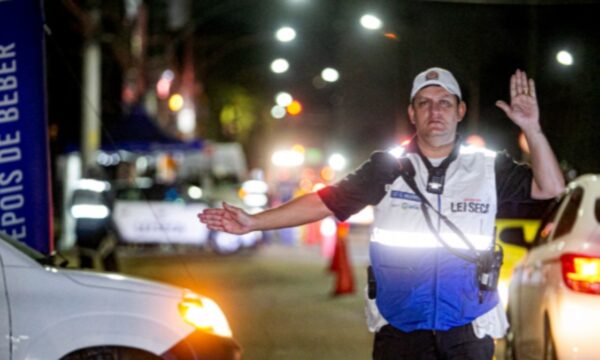 Lei Seca com teste de drogas em motoristas entra em vigor; entenda o que muda
