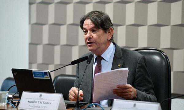Alcolumbre define Cid Gomes como relator do Redata e reforça aposta em