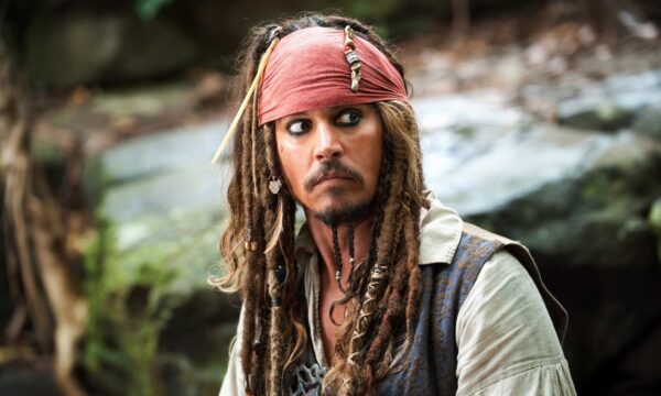 Jack Sparrow está de volta? Johnny Depp negocia retorno em ‘Piratas do
