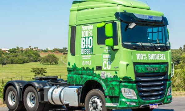 Caminhão da JBS (JBSS32) roda 500 mil km só com biodiesel e coloca resistência ao B100 à prova