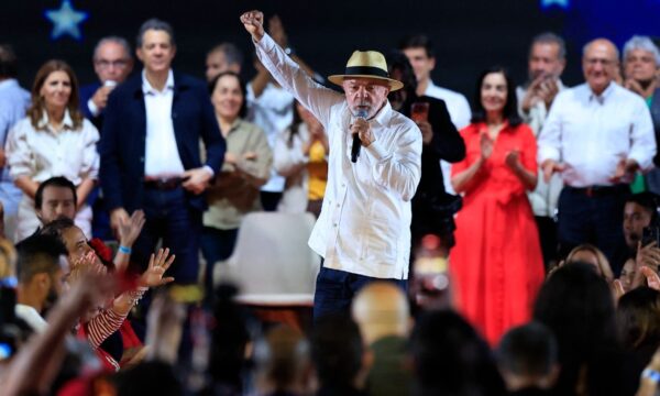 Análise: Voto feminino e defesa da soberania seguram favoritismo de Lu