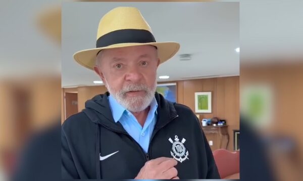 Desenrola do futebol? Lula sugere socorro da Caixa a clubes endividado
