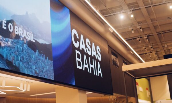 Casas Bahia (BHIA3): Os dois bancos mais expostos a dívidas de R$ 17,3