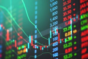 Dólar a R$ 4,65 e Bolsa a 225 mil: o que acontece com seus investiment