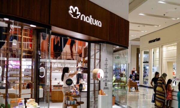 Natura (NATU3): Ações saltam 8% após anúncio de troca de CEO; JP Morga