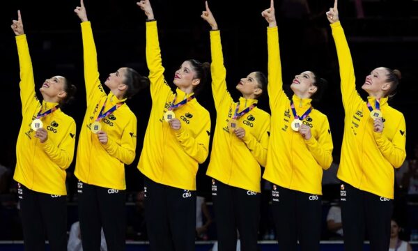 Brasil faz história com primeiro ouro no Mundial de ginástica rítmica; veja apresentação