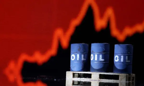 Petróleo dispara com escalada entre EUA e Irã; Brent recupera os US$ 9