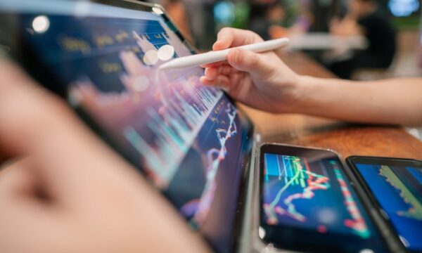 Um mercado de US$ 22 trilhões: ETFs de gestão ativa avançam no Brasil