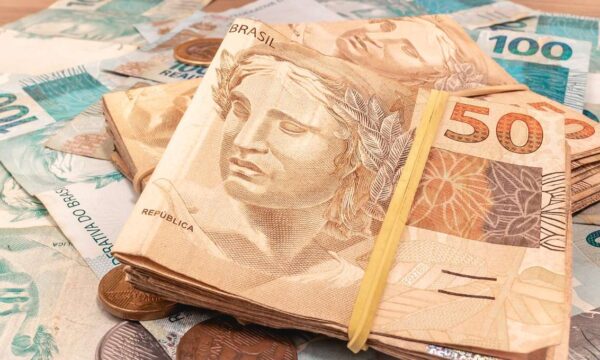 Fim da isenção das LCIs ameaça disparar juros e travar o mercado imobi