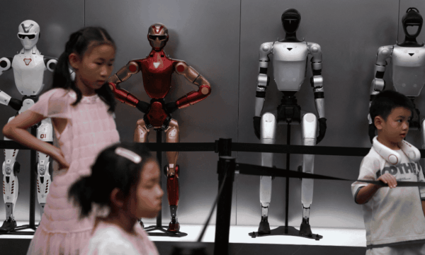 Ações disparam mais de 600%: Unitree estreia na bolsa com robôs humano