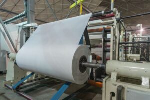 Klabin (KLBN11) ou Suzano (SUZB3): Santander vê melhora no 2T26, apesa