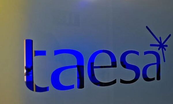 Taesa (TAEE11) tem queda de 28,5% no lucro do 2º trimestre; empresa an