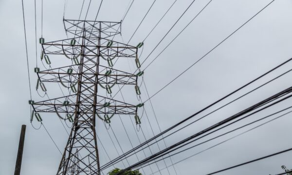 Consumidores poderão escolher fornecedores de energia elétrica; entend