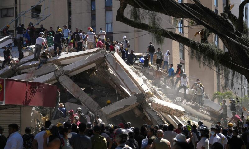 Presidente da Colômbia pede suspensão de tarifas dos EUA após terremot