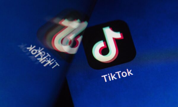 IA do TikTok ganha reforços para enfrentar a Tencent na China