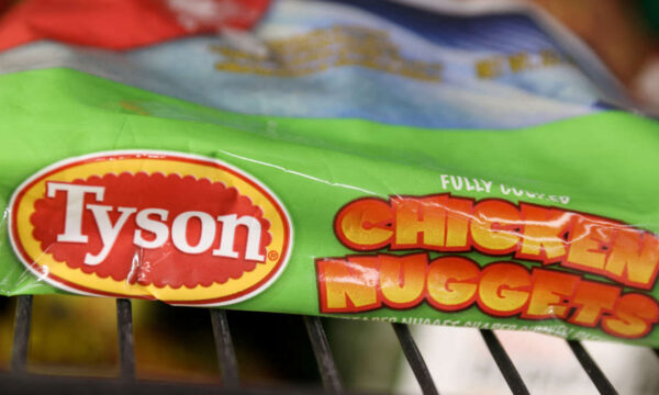 Tyson Foods reduz previsão de lucro diante de escassez de gado nos EUA