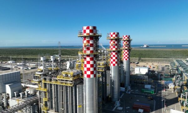Maior térmica do Brasil é paralisada após falha em equipamento