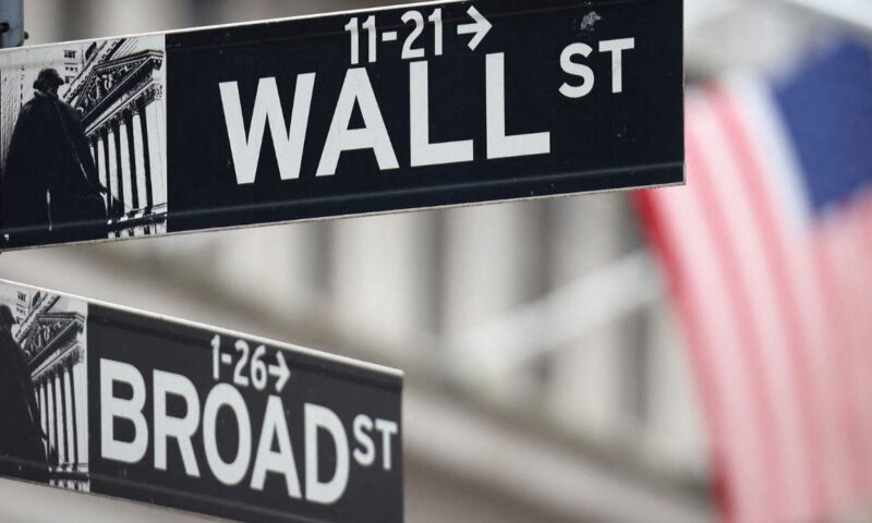 Wall Street cai 1% com pressão de títulos e avanço do petróleo