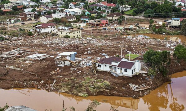 RS volta a ficar sob alerta climático; veja as propostas de Zucco, Brizola e Souza