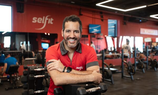 EXCLUSIVO: Com três propostas na mesa, rede de academias Selfit suspen