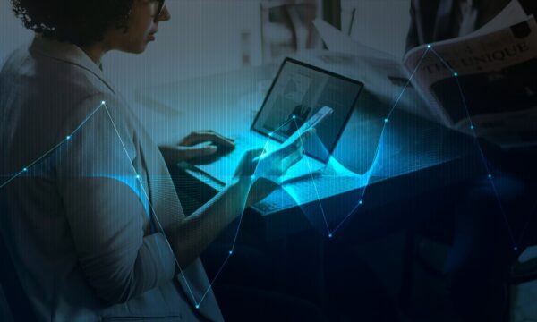 Vigiados pela IA: como métricas invisíveis decidem o futuro da sua carreira profissional