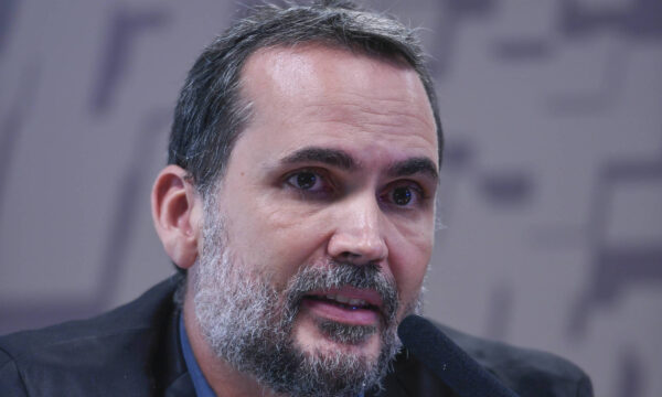 Ministro diz que impacto de medidas para combustíveis soma R$ 7 bilhões por mês