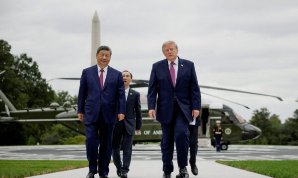 China e EUA concordam em dialogar sobre IA e reduzir tarifas sobre US$ 30 bilhões em mercadorias durante visita de Xi