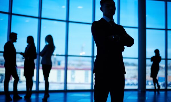 IA chega ao C-level e muda as habilidades exigidas de CEOs e altos exe