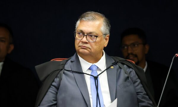 Dino anula decisão de Mendonça e libera posts sobre Nossa Senhora Aparecida permanecer padroeira