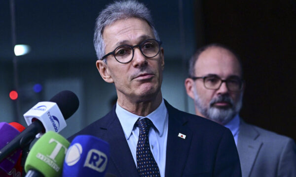 Zema chama Moraes de ‘projetinho de ditador’ e pede cadeia para ministro do STF